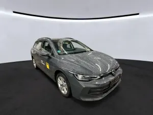 Volkswagen Golf Variant 1.5 eTSI Life 2025