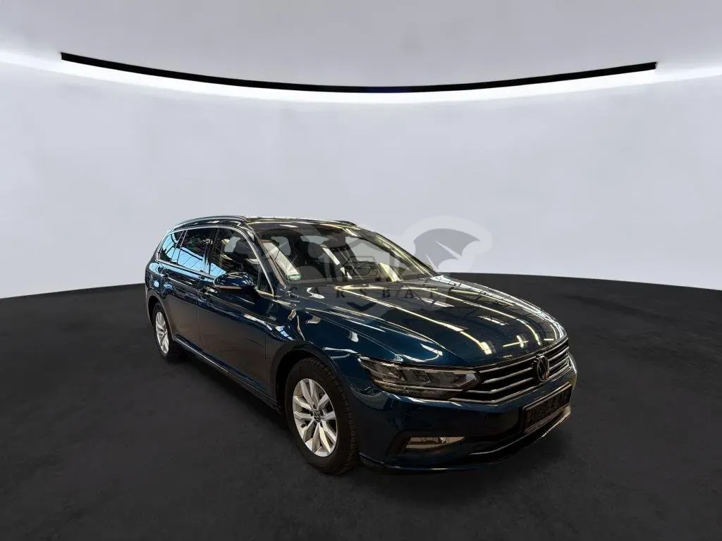 Volkswagen Passat Variant 2.0 TDI Business 2022