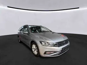 Volkswagen Passat Variant 2.0 TDI Business 2023