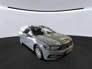 Volkswagen Passat Variant 2.0 TDI Business 2023