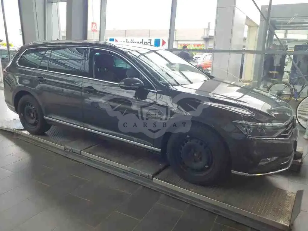 Volkswagen Passat Variant 2.0 TDI Elegance 2023