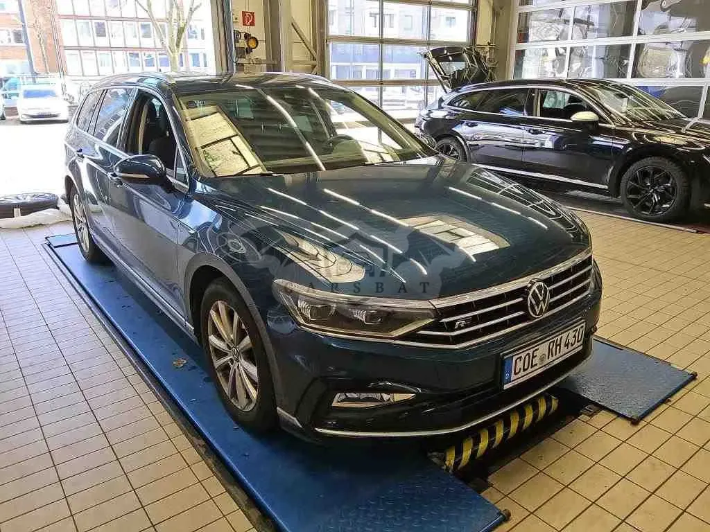 Volkswagen Passat Variant 2.0 TDI Elegance 2023