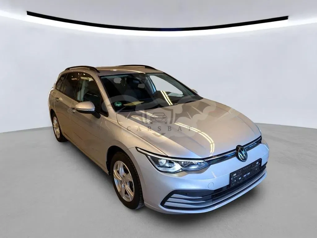 Volkswagen Golf Variant 1.0 eTSI 2024