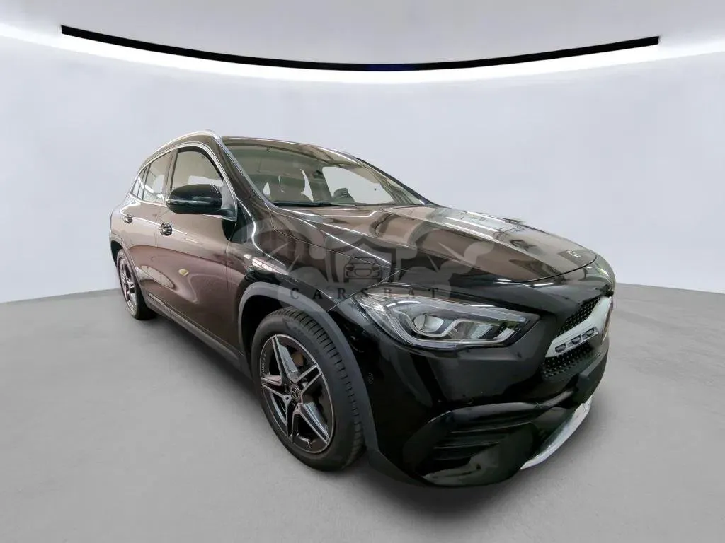 Mercedes-Benz GLA 220d 2021