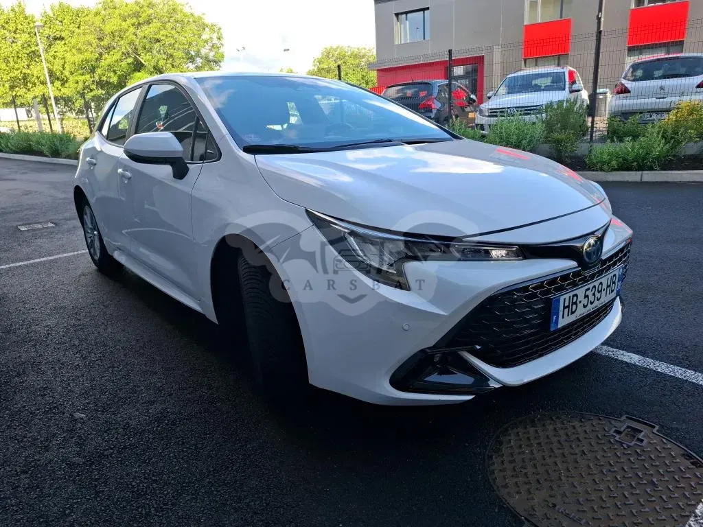 Toyota Corolla 1.8 Dynamic Business 2025