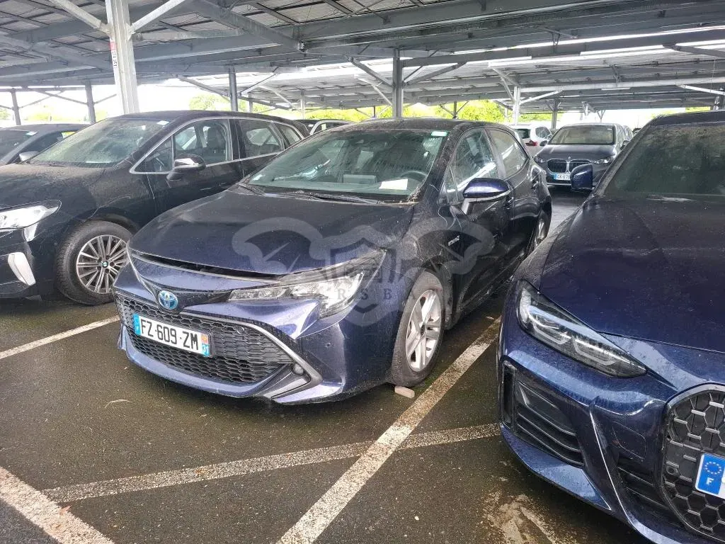 Toyota Corolla 1.8h Dynamic Business 2021