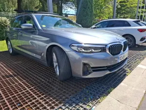 BMW 5 Series Touring 518d Lounge 2021