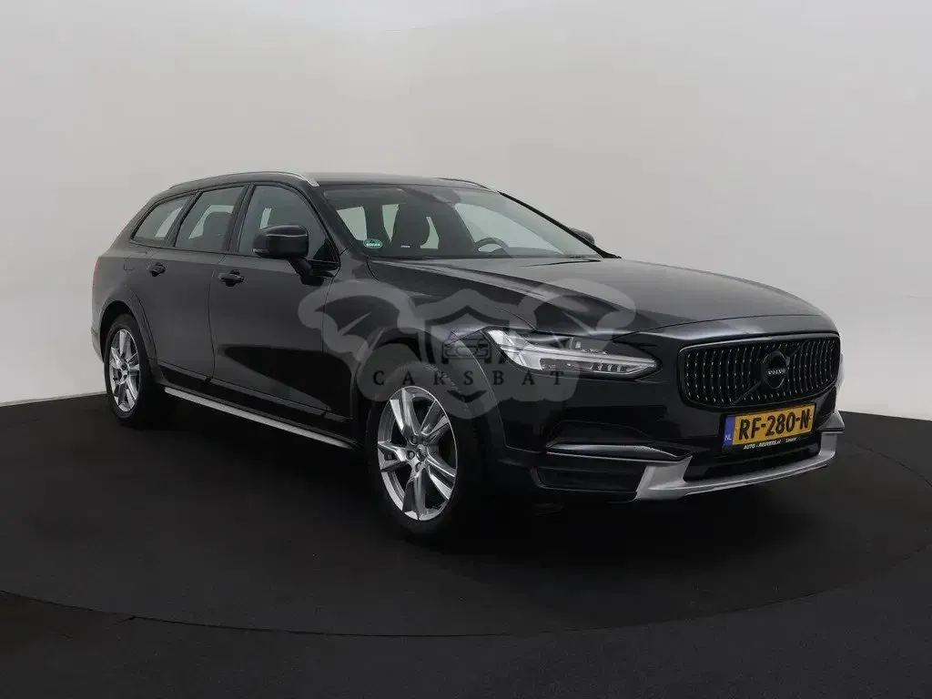 Volvo V90 Cross Country D4 2017