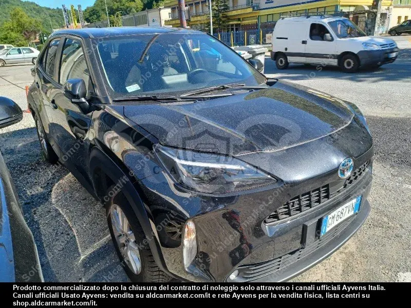 Toyota Yaris Cross 1.5h Business 2023