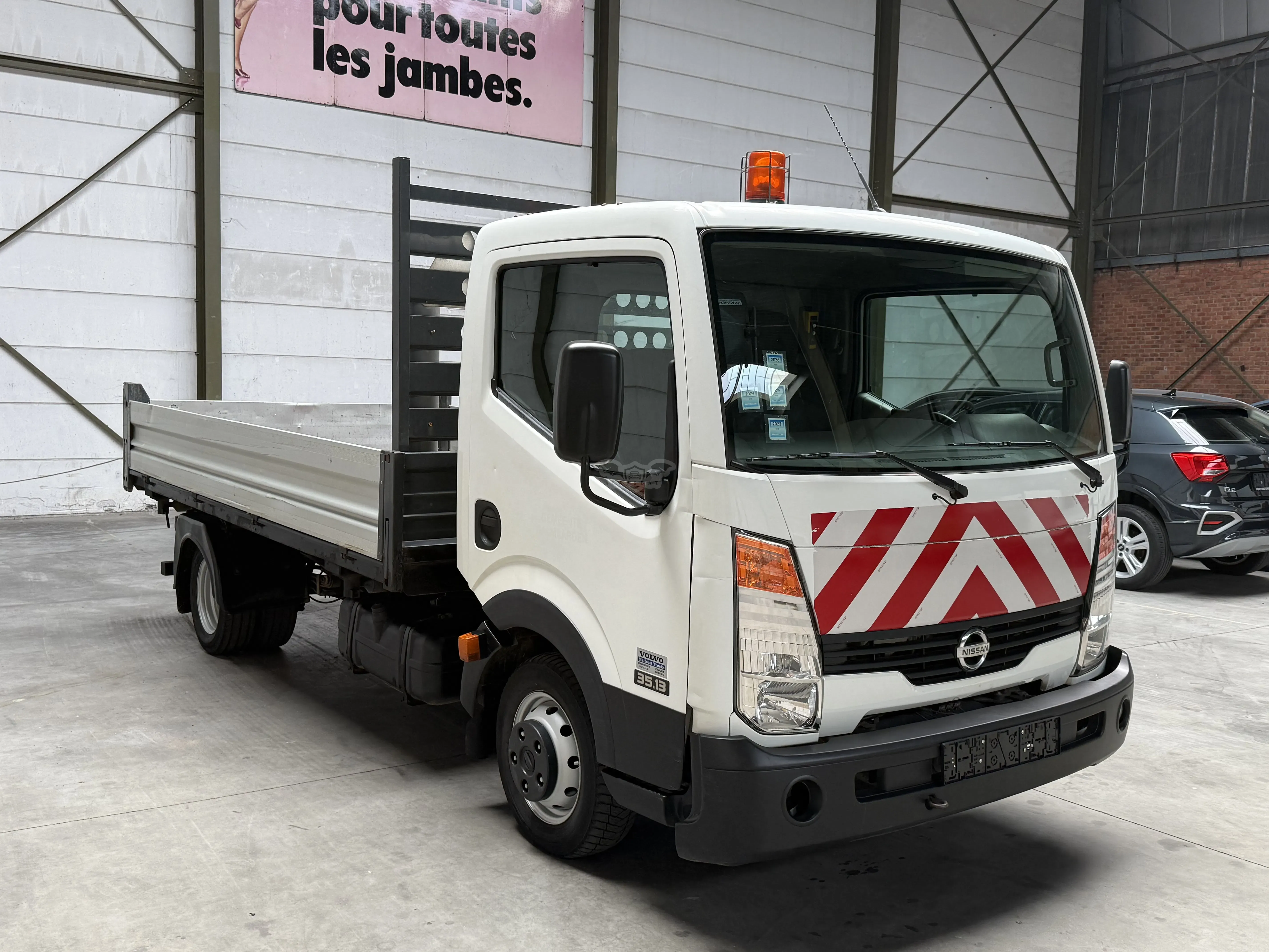 Nissan Cabstar 2.5d 2008