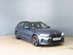 BMW 3 Series Touring 320i M Sport 2025