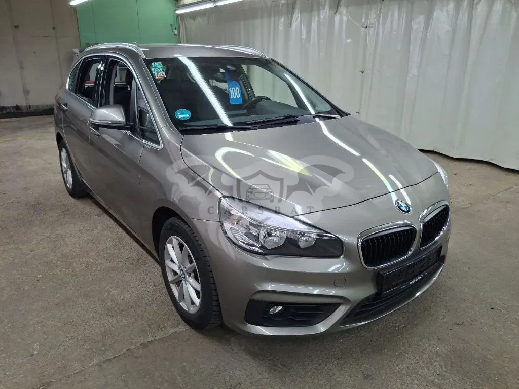 BMW 2 Series 218i 2015
