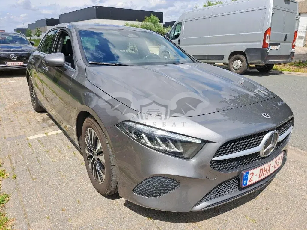 Mercedes-Benz A 180d Business Line 2023