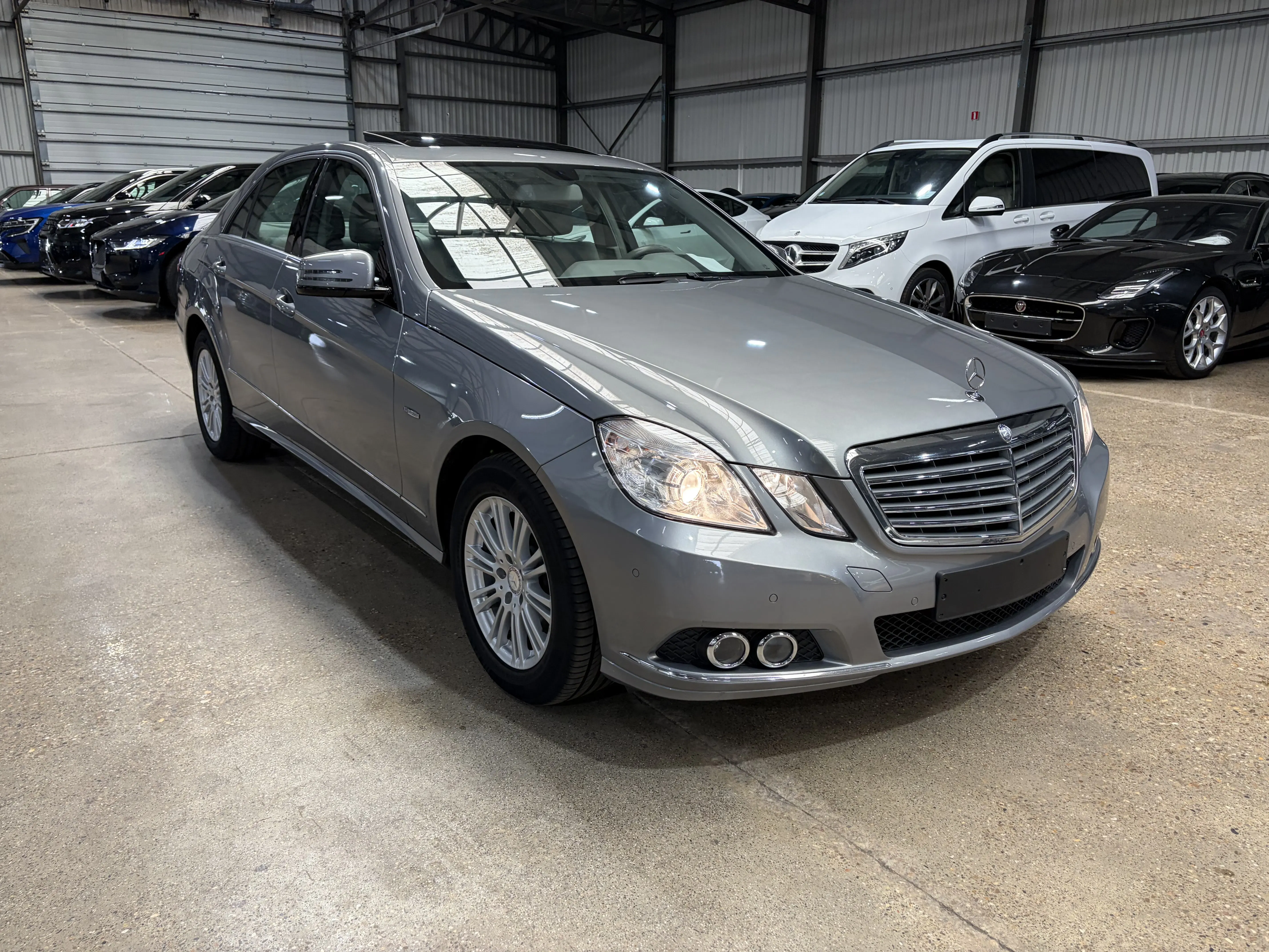 Mercedes-Benz E 220 CDI Elegance 2011