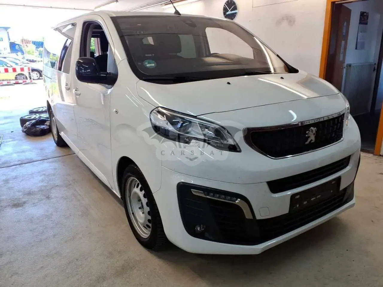 Peugeot Traveller L2 2.0 HDI Active 2022