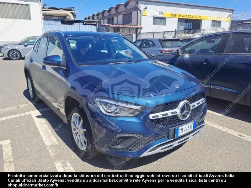 Mercedes-Benz GLA 200d Business 2023