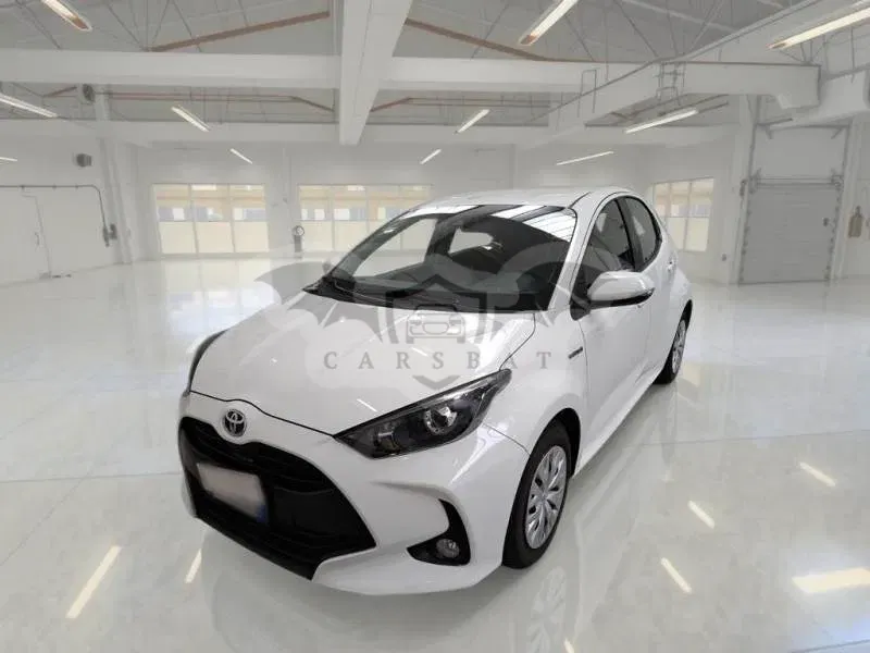 Toyota Yaris 1.5 Business 2021