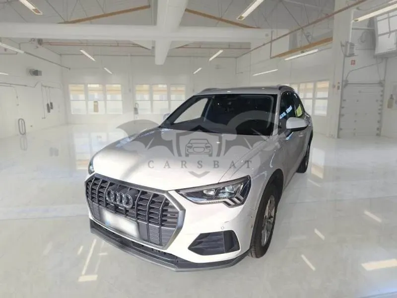 Audi Q3 45 TFSIe Business 2022
