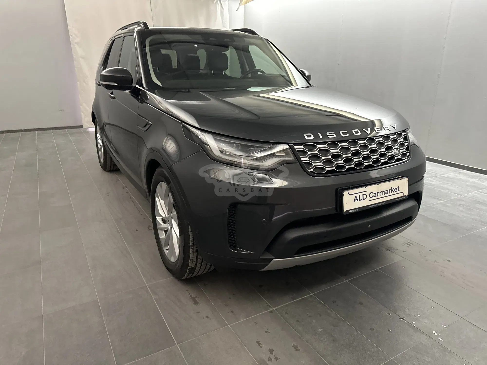 Land Rover Discovery SE 2022