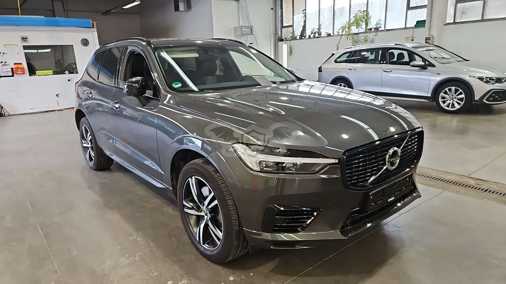 Volvo XC60 T6 R-Design 2021