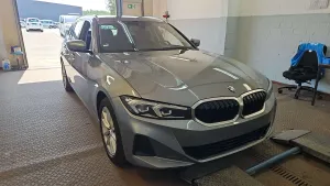 BMW 3 Series Touring 330i 2022