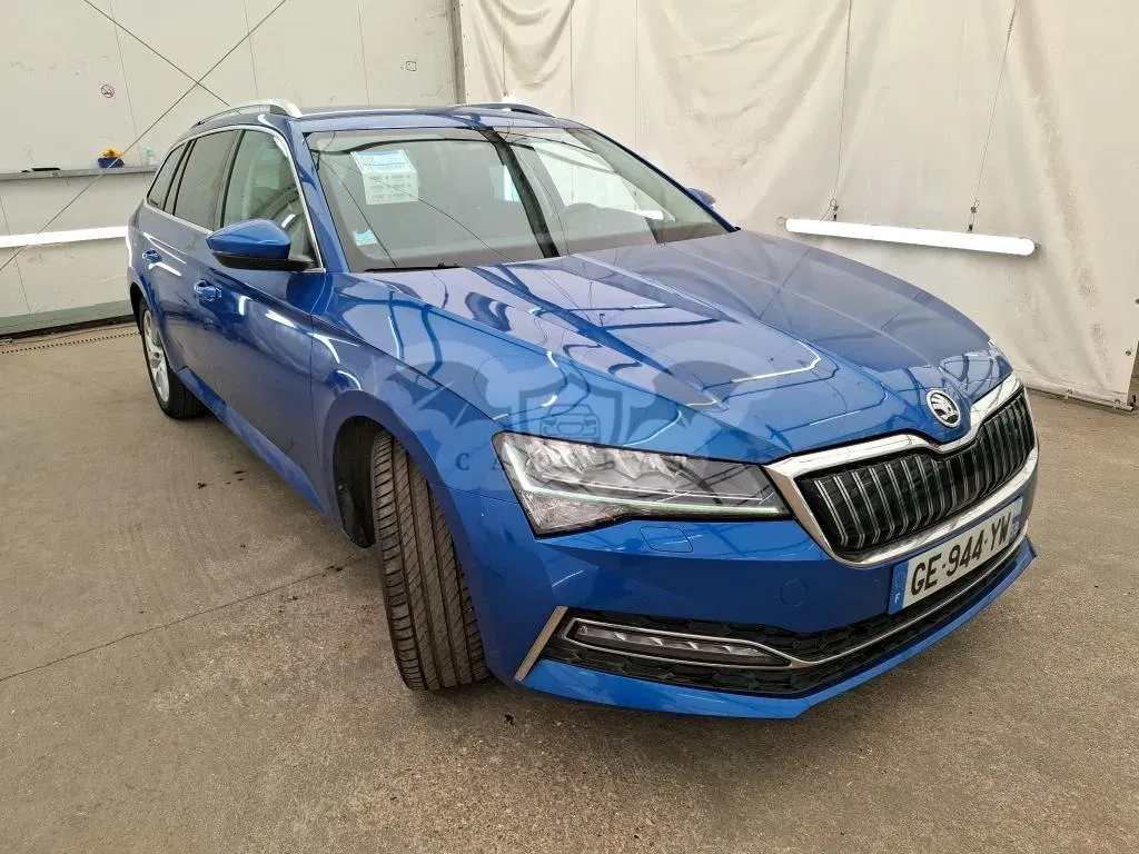 Skoda Superb Combi 1.4 TSI Style 2022