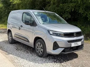 Vauxhall Combo 1.5 Turbo Pro 2026