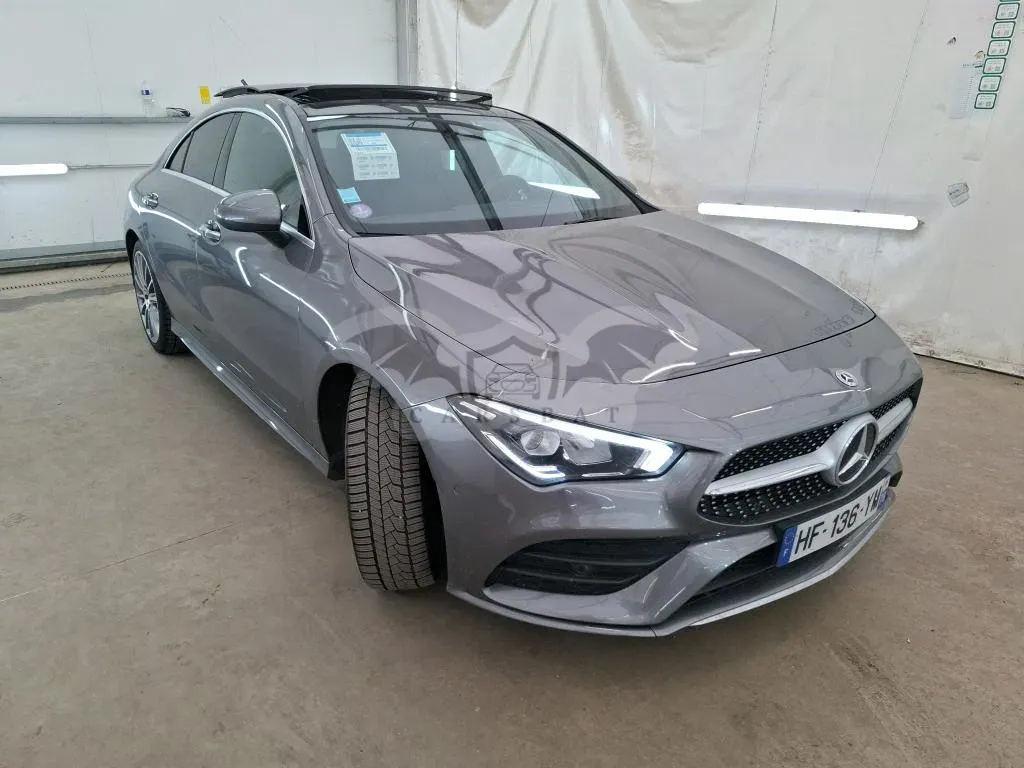 Mercedes-Benz CLA 200 AMG Line 2021