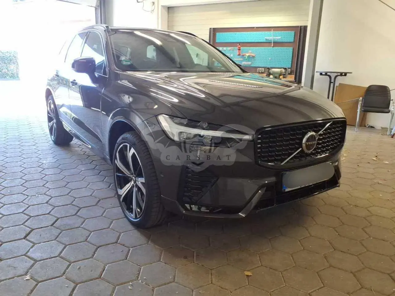 Volvo XC60 B4 Plus Dark 2024