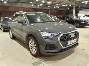 Audi Q3 45 TFSIe Attraction 2023