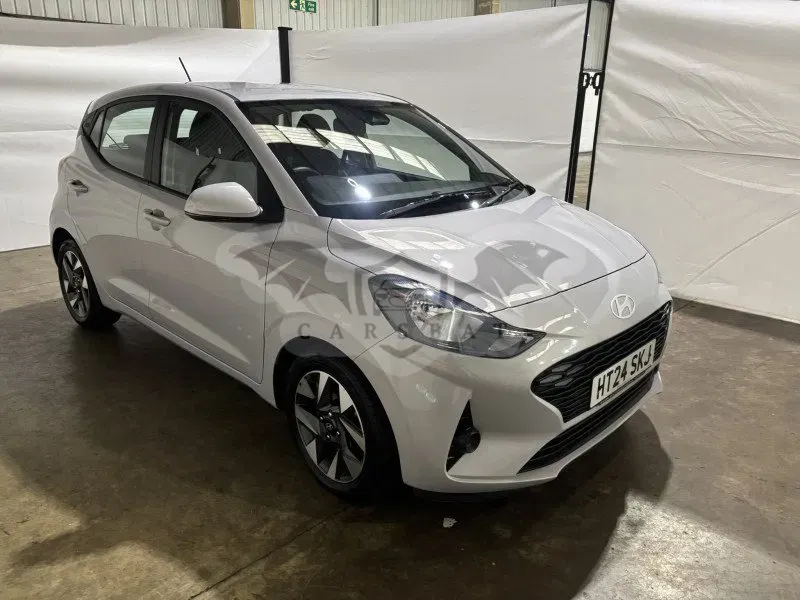 Hyundai i10 1.0 2024