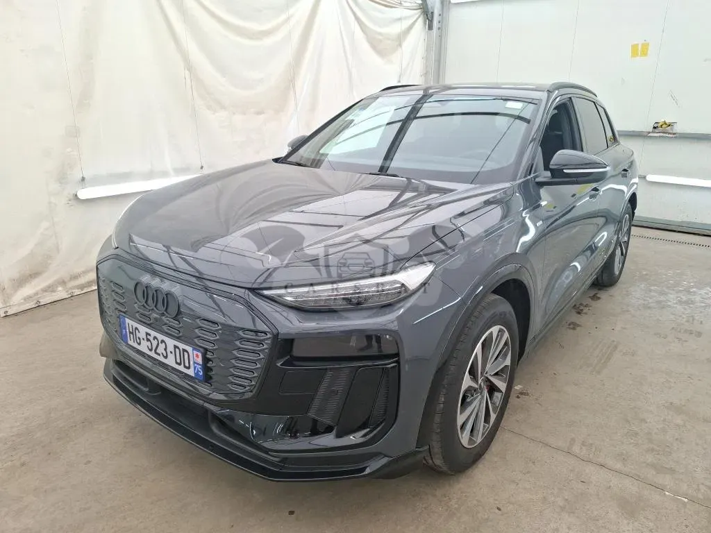 Audi Q6 e-tron S line 2025