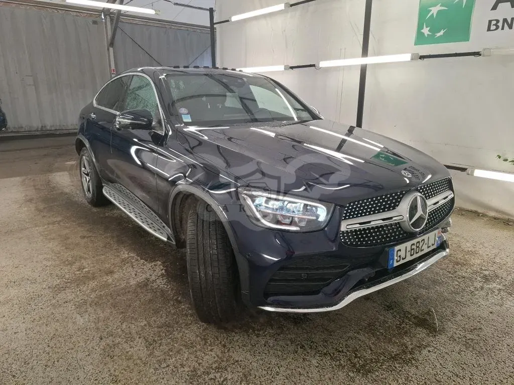 Mercedes-Benz GLC Coupé 300de AMG Line 2022