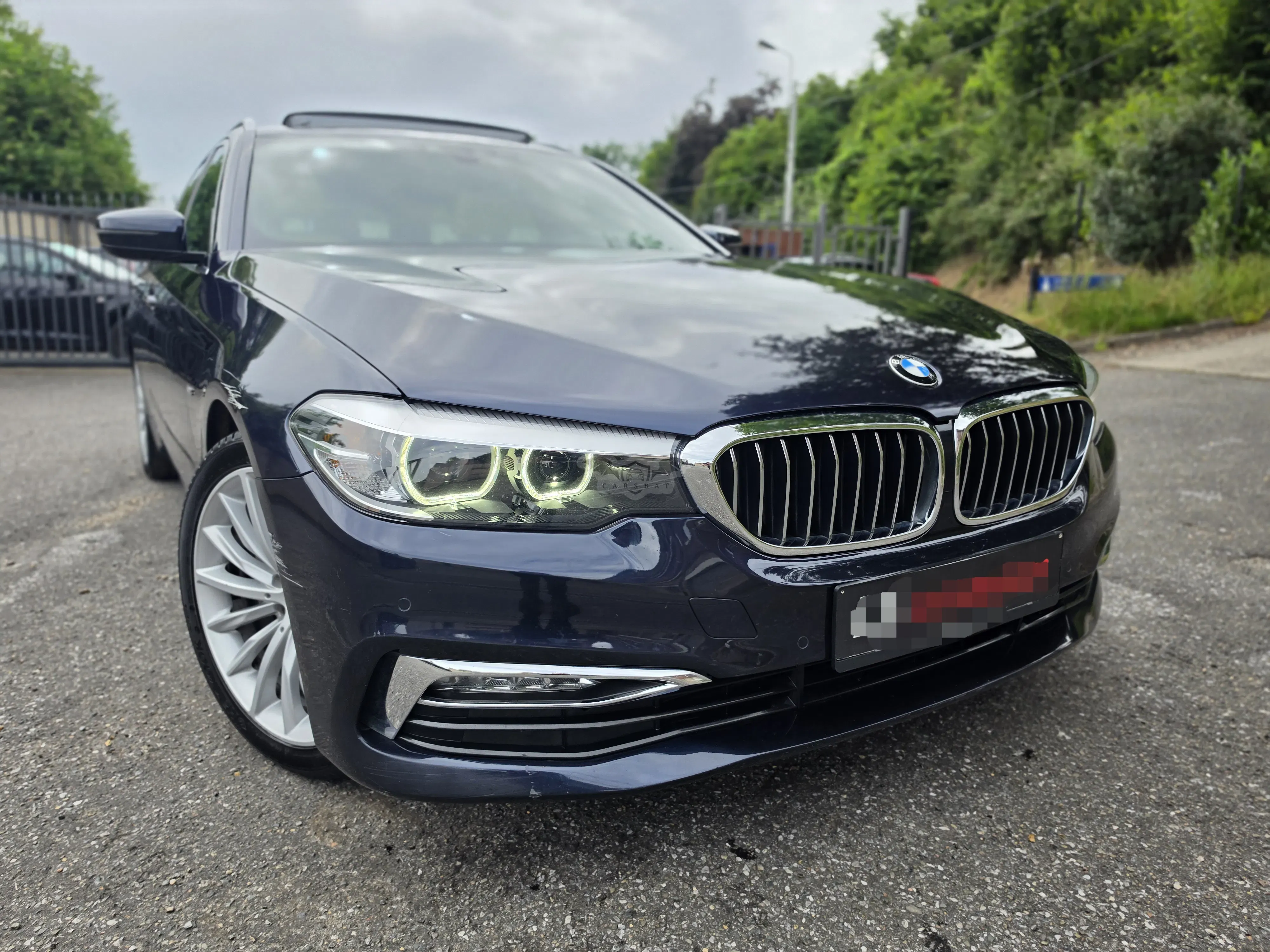 BMW 5 Series Touring 520d Luxury 2018
