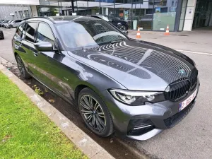 BMW 3 Series Touring 320e M Sport 2022