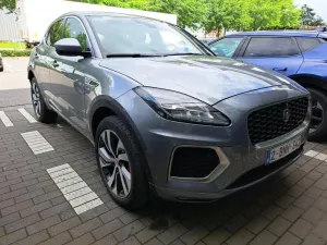 Jaguar E-Pace 1.5 P300e R-Dynamic S 2022