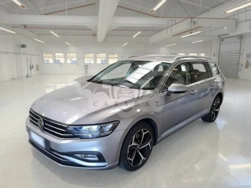 Volkswagen Passat Variant 2.0 TDI Business 2022