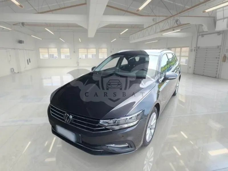 Volkswagen Passat Variant 2.0 TDI Business 2022