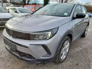 Opel Grandland 1.6 Business 2022