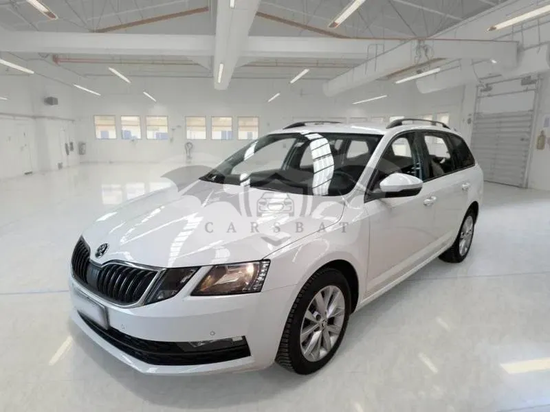 Skoda Octavia Combi 1.6 TDI Executive 2019
