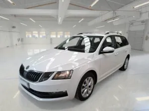 Skoda Octavia Combi 1.6 TDI Executive 2019