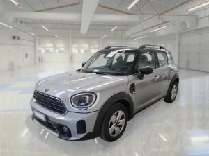 Mini Countryman Cooper Essential 2023