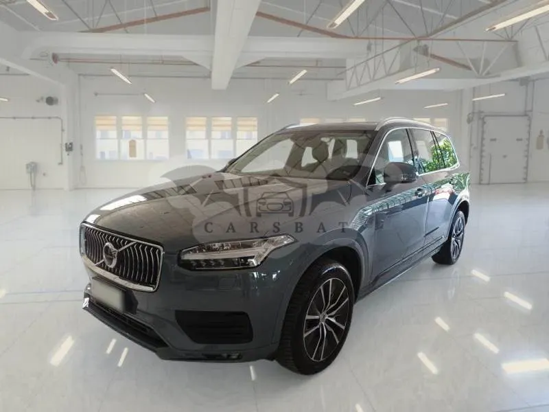 Volvo XC90 B5 Momentum Pro 2022