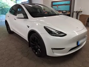 Tesla Model Y 78 kWh 2023