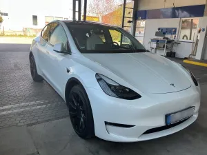 Tesla Model Y 78 kWh 2023