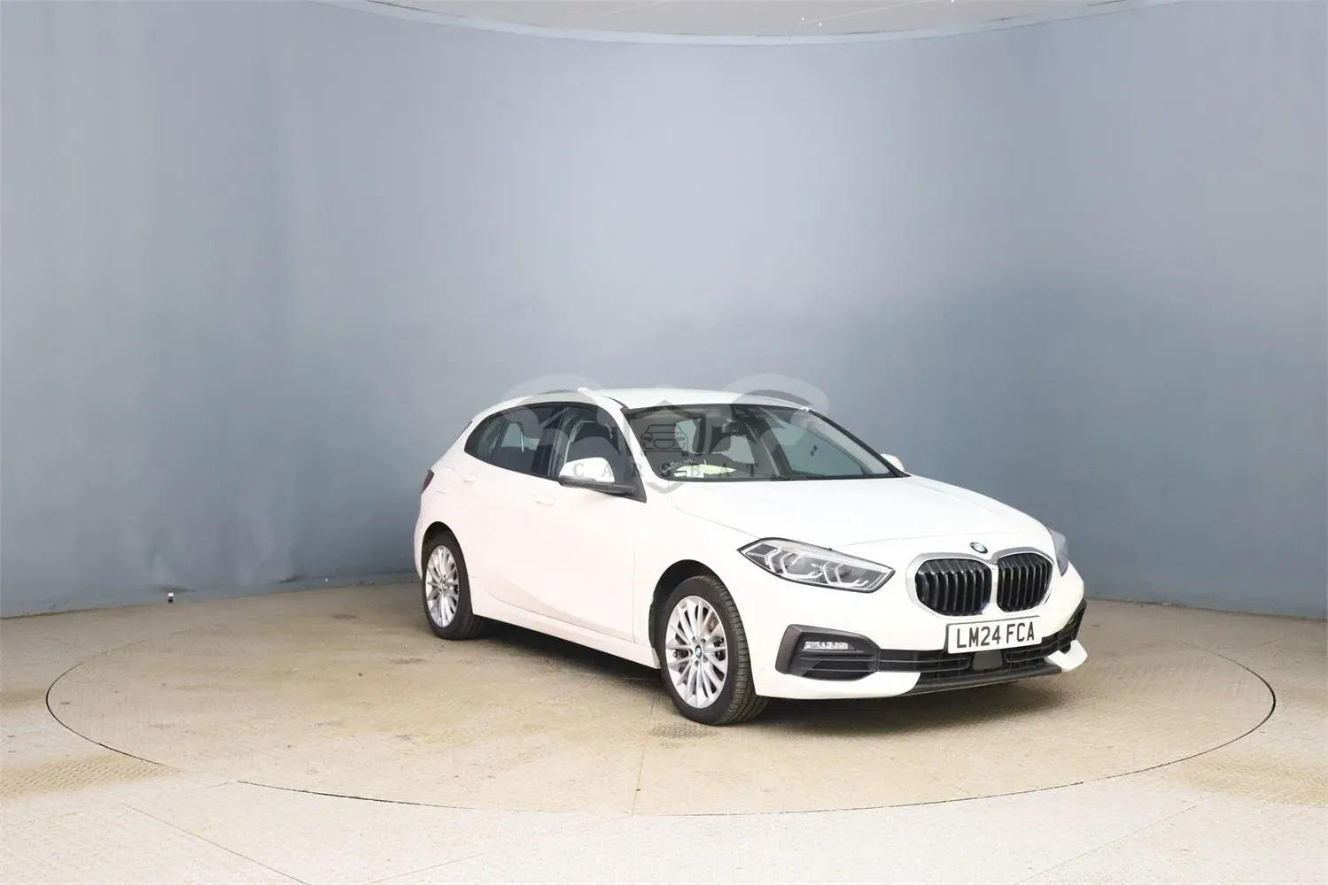 BMW 1 Series 118i SE 2024