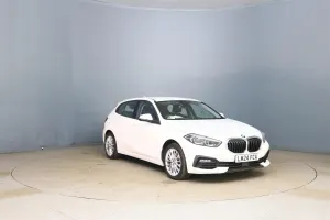 BMW 1 Series 118i SE 2024