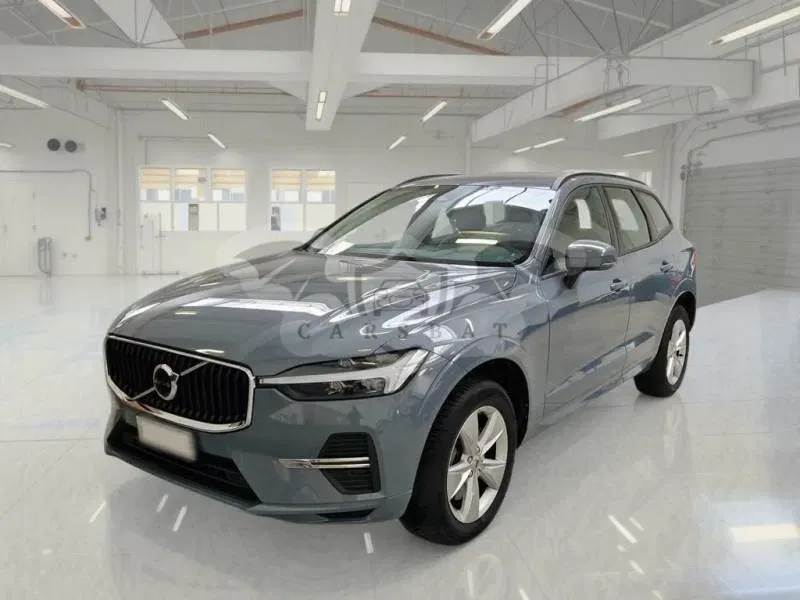 Volvo XC60 B4 Momentum 2022