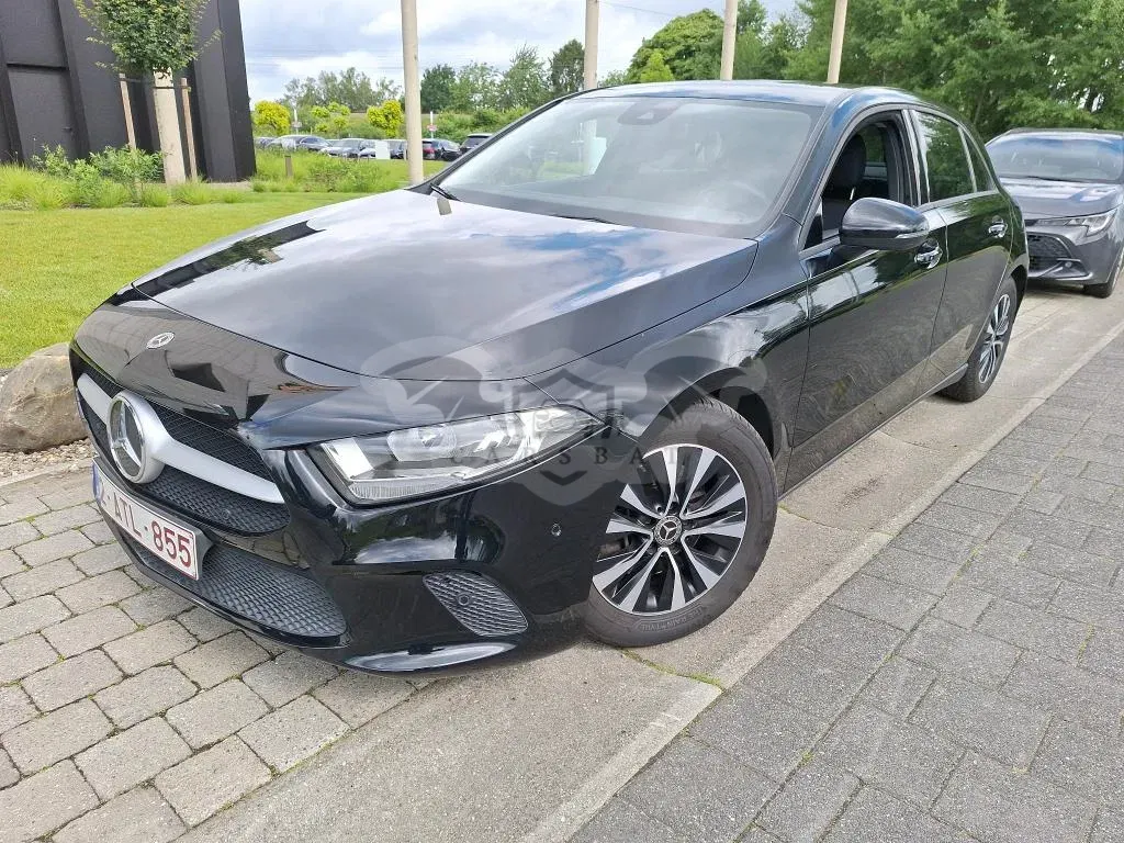 Mercedes-Benz A 180d Business Solution 2021