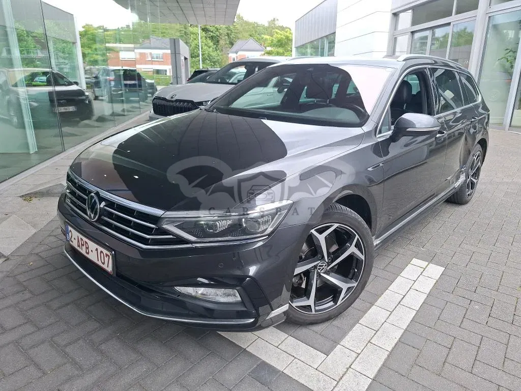 Volkswagen Passat Variant 2.0 TDI Elegance Business R 2021